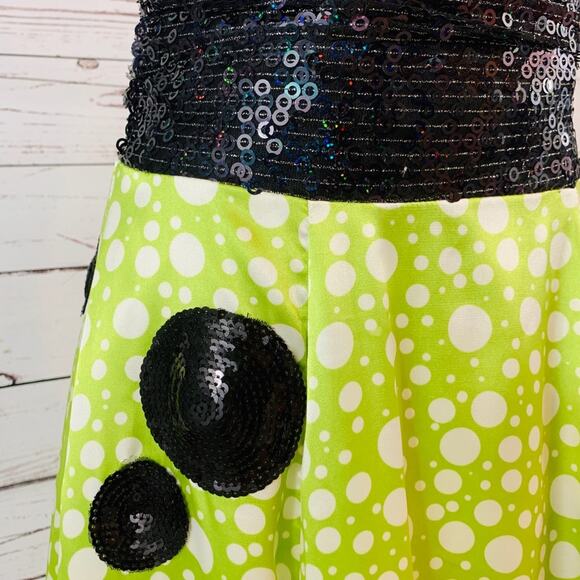 Party Time Green white black sequin dot formal - Picture 4 of 7